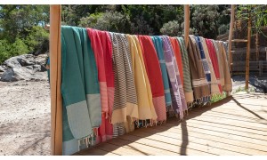 Le vrai coût d’une fouta à 10€ : enquête